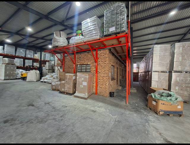4,000M² WAREHOUSE FOR SALE IN ANDERBOLT